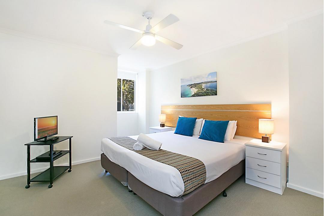 Mantra Nelson Bay - 2 Bedroom Pool View Apartment